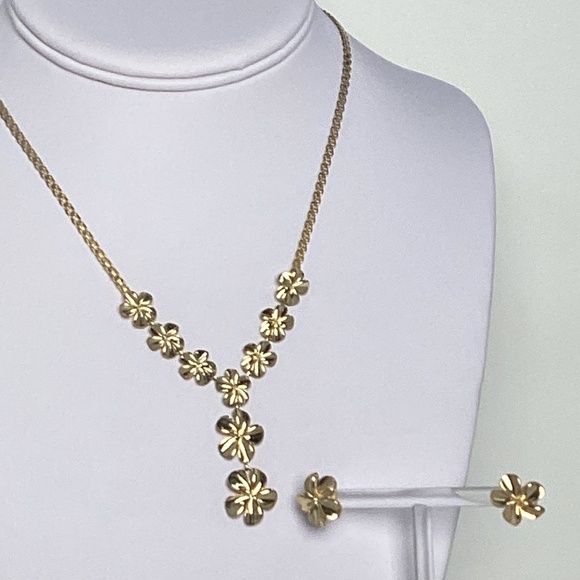 EUC Gold plated over SS Necklace and Earrings Set - Picture 1 of 6